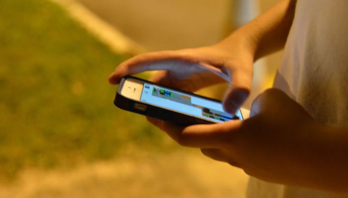 Guias orientam crianças e pais para uso seguro da internet